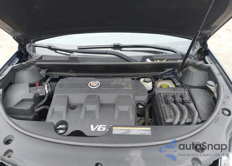 2015 Cadillac Srx Luxury Collection z USA, uszkodzony, nr VIN 3GYFNEE35FS556165